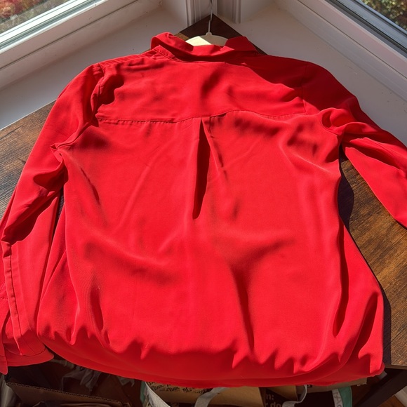 H&M size 6 button up blouse - Picture 3 of 4